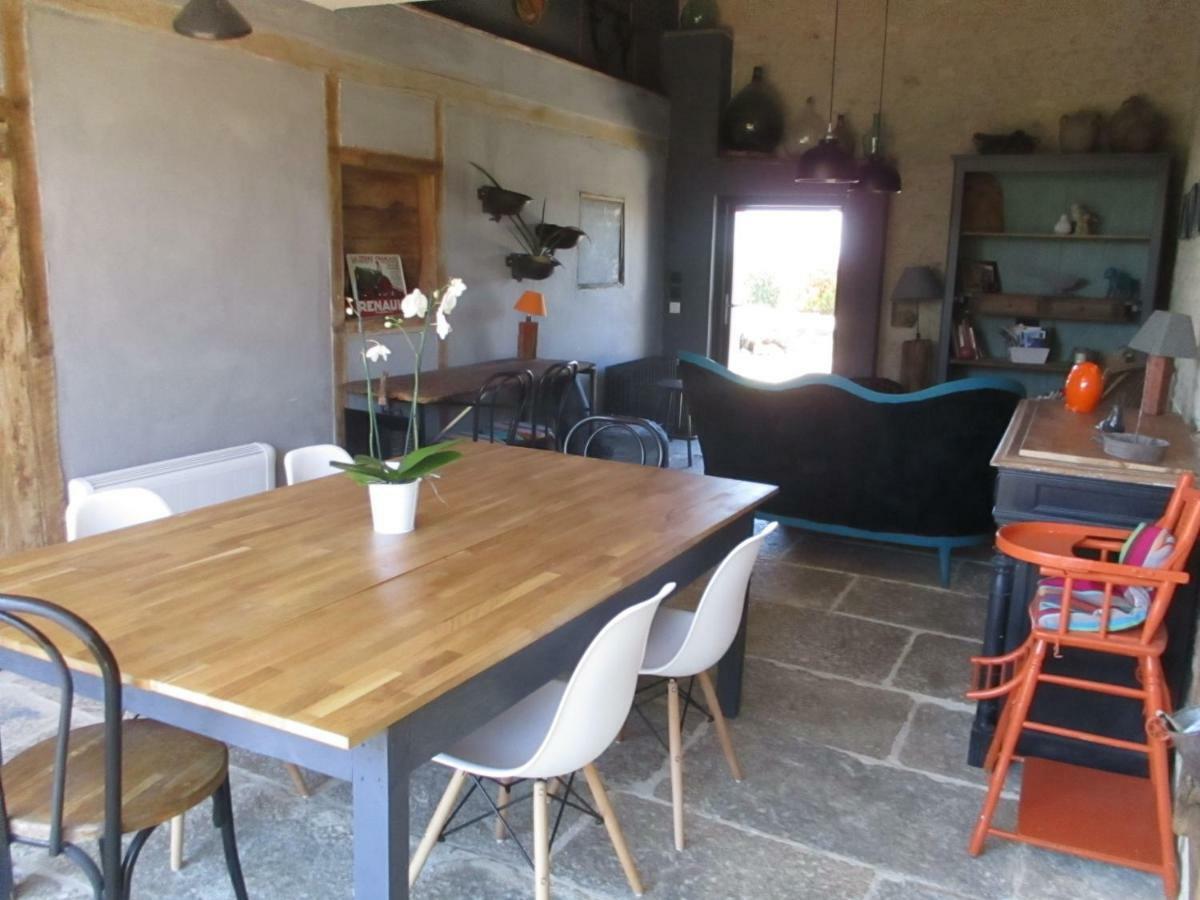 Bed and Breakfast La Grange Aux Hirondelles Sancoins Exteriér fotografie