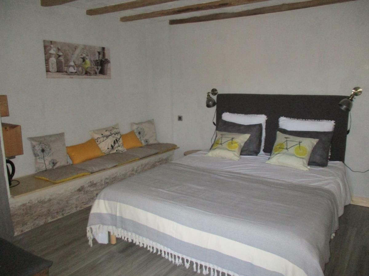 Bed and Breakfast La Grange Aux Hirondelles Sancoins Exteriér fotografie