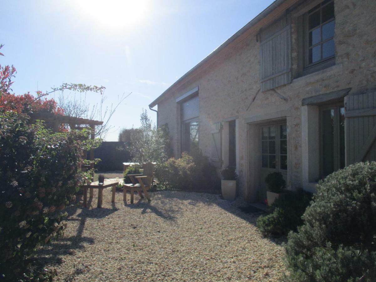 Bed and Breakfast La Grange Aux Hirondelles Sancoins Exteriér fotografie